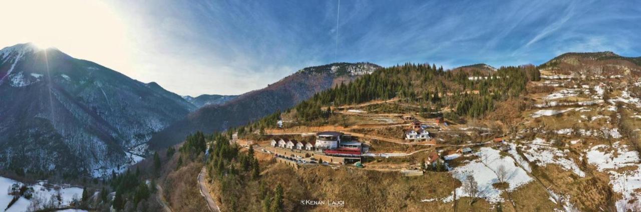 Hotel Panorama Rugove Peje Luaran gambar