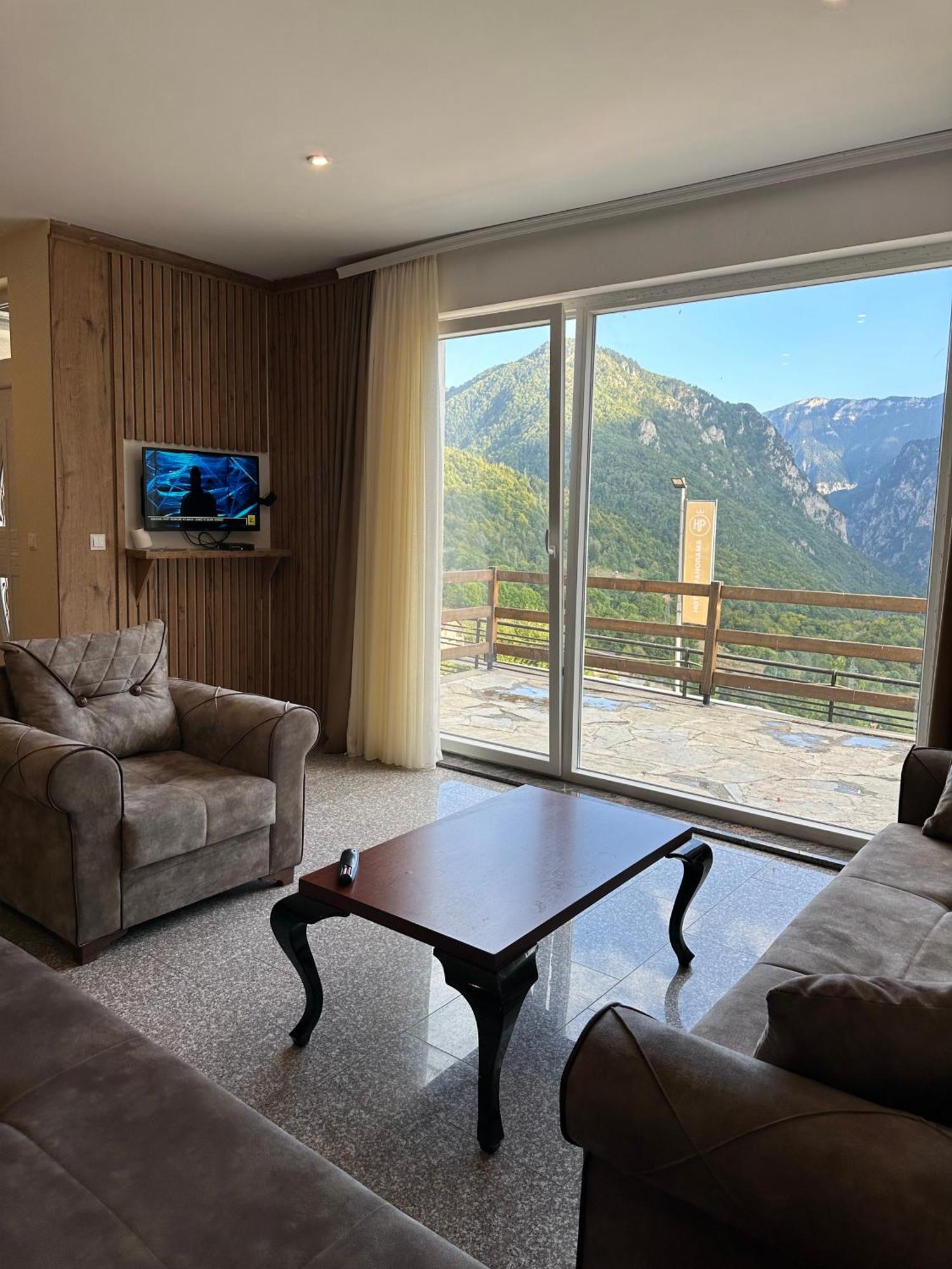 Hotel Panorama Rugove Peje Luaran gambar